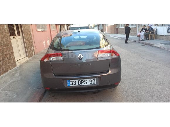 Sahibinden Renault Laguna 1.5 dCi Executive 2010 Model