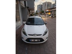 Sahibinden Ford Fiesta 1.4 TDCi Trend 2011 Model  220000 km Beyaz