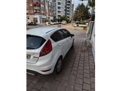 Sahibinden Ford Fiesta 1.4 TDCi Trend 2011 Model  213.000 km Beyaz
