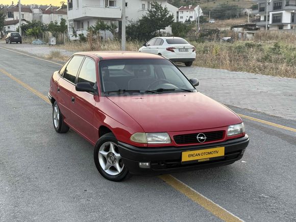 Galeriden Opel Astra 1.6 1996 Model Balıkesir