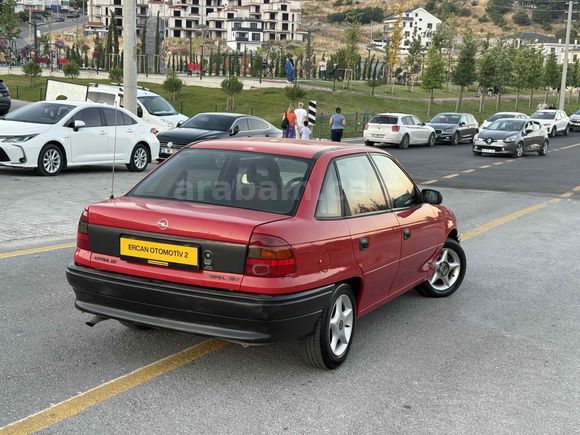 Galeriden Opel Astra 1.6 1996 Model Balıkesir