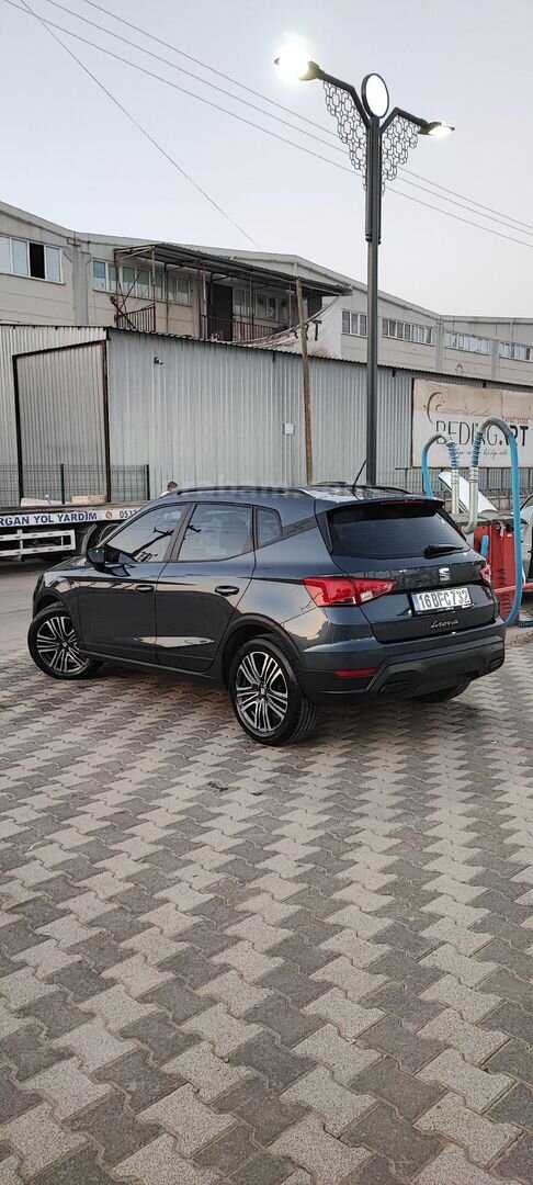 Sahibinden Seat Arona 1.0 EcoTSI Style Plus 2023 Model 4