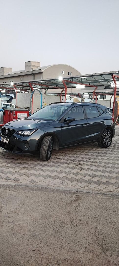 Sahibinden Seat Arona 1.0 EcoTSI Style Plus 2023 Model 2