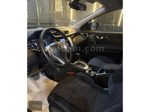 NISSAN QASHQAİ 1.6 SKYPACK 2017 MODEL