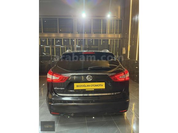 NISSAN QASHQAİ 1.6 SKYPACK 2017 MODEL