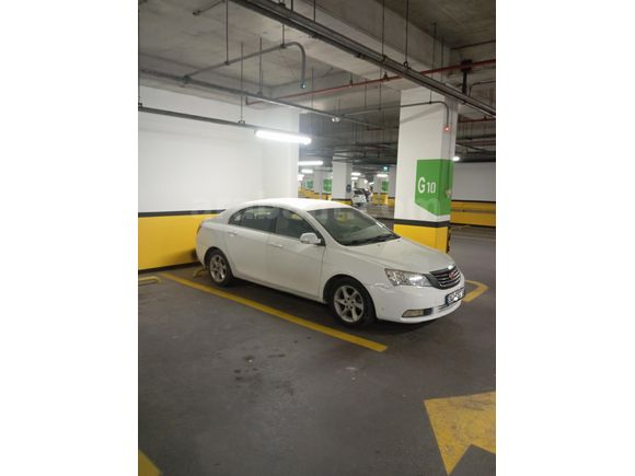 Sahibinden Geely Emgrand 1.5 benzin/lpg 2012 Model  153.000 km Beyaz