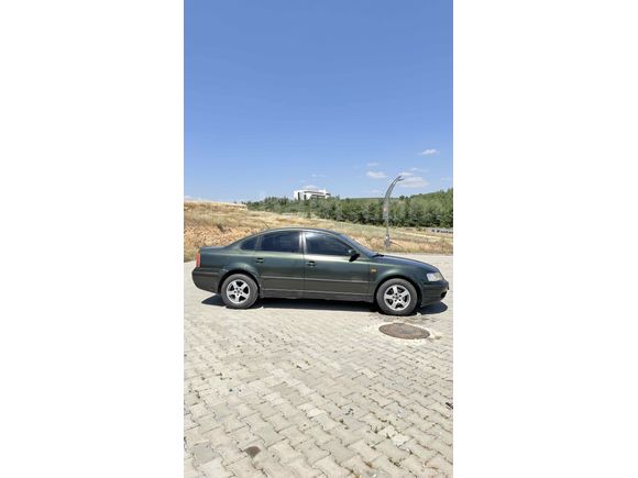 Sahibinden Volkswagen Passat 1.8 Basic 1997 Model 
