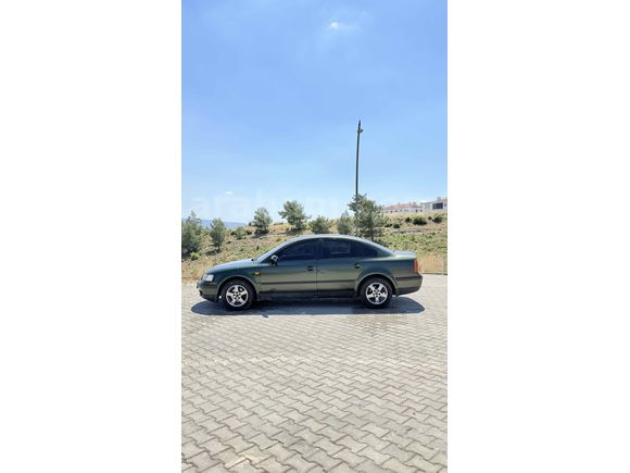 Sahibinden Volkswagen Passat 1.8 Basic 1997 Model 