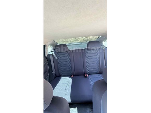 Sahibinden Volkswagen Passat 1.8 Basic 1997 Model 