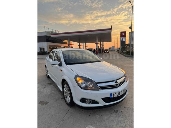 Sahibinden Opel Astra 1.3 CDTI Essentia 2008 Model  281.000 km Beyaz