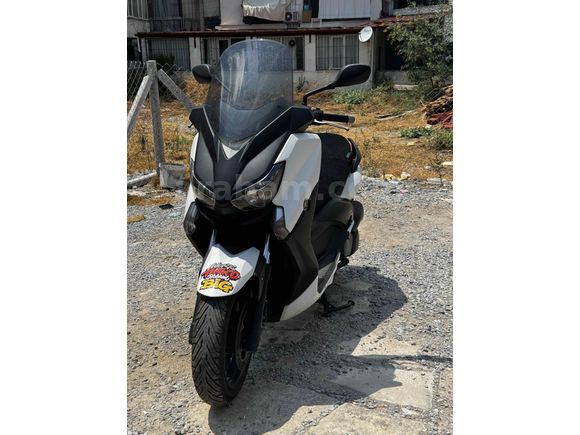 Sahibinden Yamaha X-Max 250 ABS  2017 çıkışlı garaj motorudur 