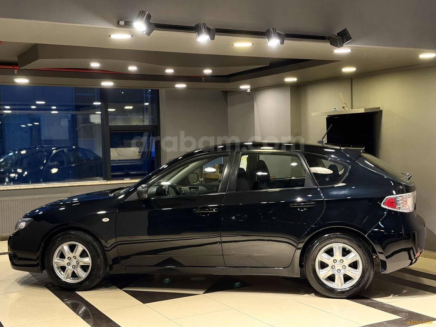 Galeriden Subaru Impreza 1.5 FWD 2011 Model İstanbul 161.000 km Siyah 3