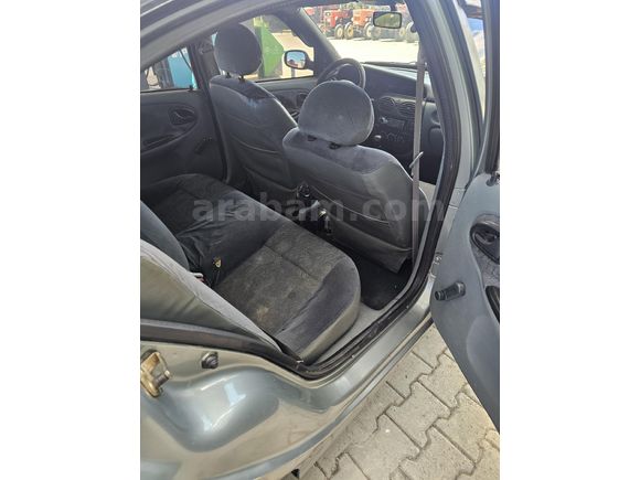 Sahibinden Renault Megane 1.6 RTA 1999 Model