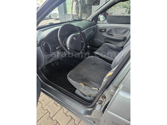 Sahibinden Renault Megane 1.6 RTA 1999 Model