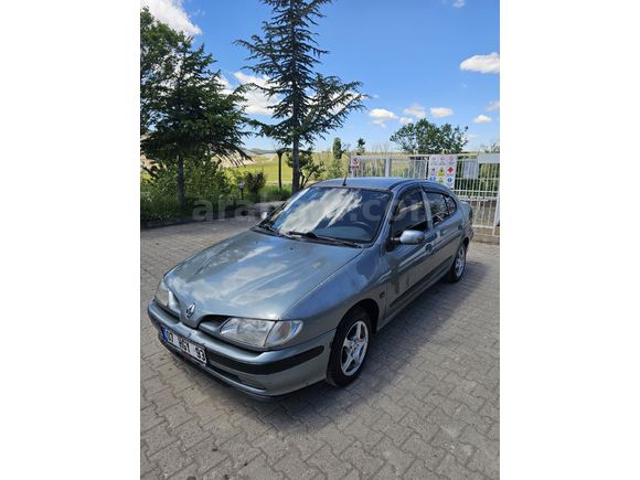 Sahibinden Renault Megane 1.6 RTA 1999 Model