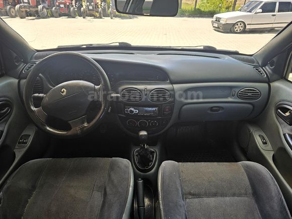 Sahibinden Renault Megane 1.6 RTA 1999 Model