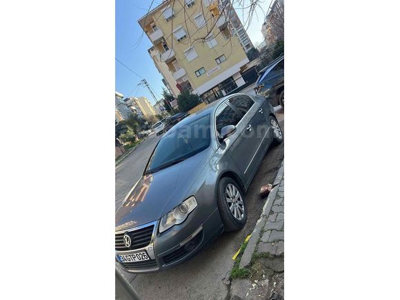 Volkswagen Passat 2.0 FSi Comfortline 2006 
