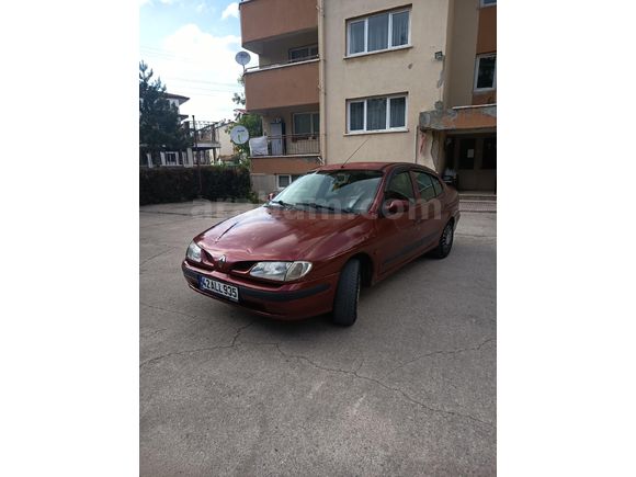Sahibinden Renault Megane 1.6 RTE 1998 Model