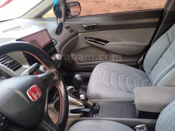 Sahibinden Honda Civic 1.6i VTEC Dream 2009 Model