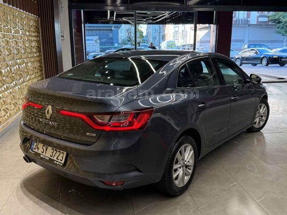 Galeriden Renault Megane 1.5 dCi Touch 2017 Model İstanbul