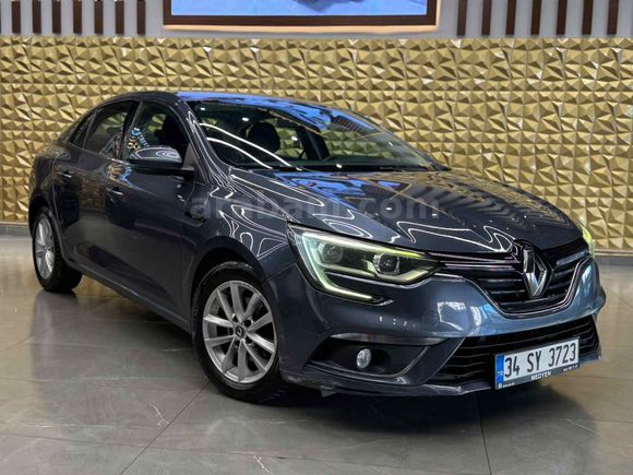 Galeriden Renault Megane 1.5 dCi Touch 2017 Model İstanbul