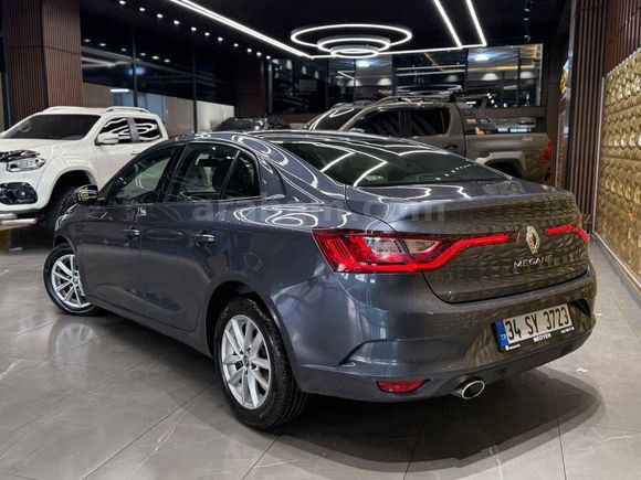 Galeriden Renault Megane 1.5 dCi Touch 2017 Model İstanbul