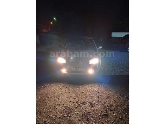 Sahibinden Renault Megane 1.6 Dynamique 2005 Model