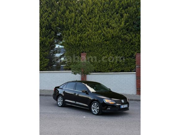Sahibinden Volkswagen Jetta 1.6 TDi Comfortline 2014 Model  250.000 km Siyah