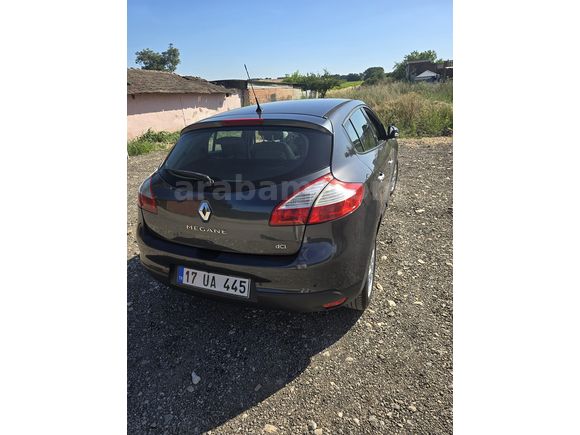 Öğretmenden  Renault Megane 1.5 dCi Privilege 2012 Model 