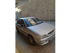 Sahibinden Ford Escort 1.6 CL 1995 Model 