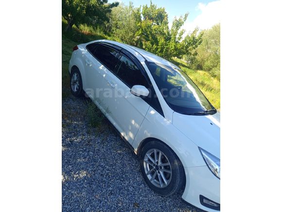 Sahibinden Ford Focus 1.6 Ti-VCT Trend X 2017 Model