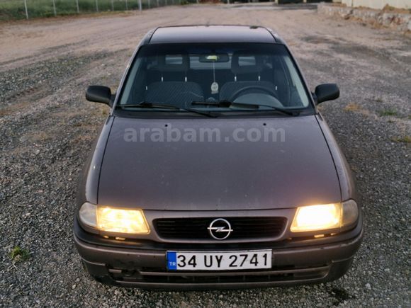 MEMURDAN FULL BAKIMLI EMSALSİZ KM BUZ GİBİ KLİMALI ABS AİRBAG