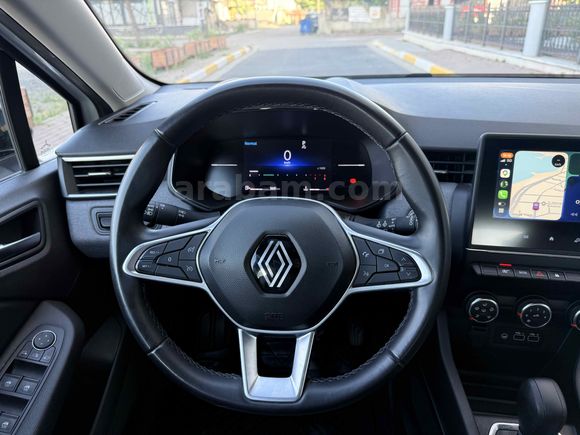 Sahibinden Renault Clio 1.0 TCe Evolution 2023 Model 
