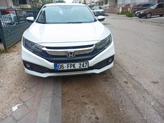 Sahibinden Honda Civic 1.6i VTEC Eco Elegance 2019 Model  68000km Beyaz