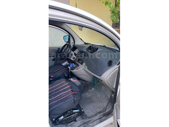 Sahibinden Renault Kangoo Express 1.5 dCi Expression 2010 Model  450.000 km Beyaz