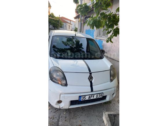 Sahibinden Renault Kangoo Express 1.5 dCi Expression 2010 Model  450.000 km Beyaz