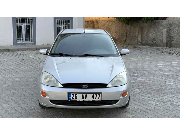 Galeriden Ford Focus 1.6 Ambiente 2000 Model Kütahya