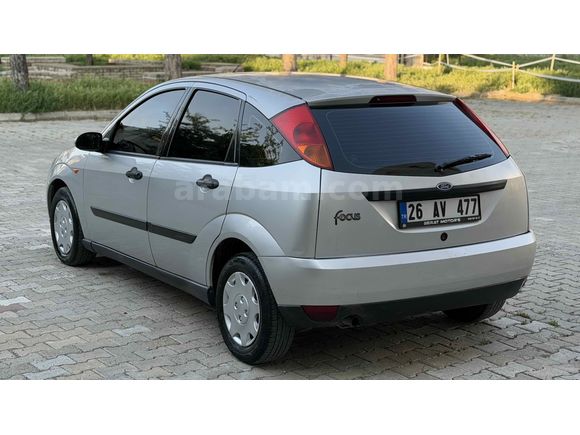 Galeriden Ford Focus 1.6 Ambiente 2000 Model Kütahya