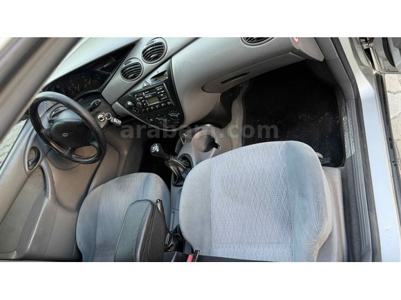 Galeriden Ford Focus 1.6 Ambiente 2000 Model Kütahya