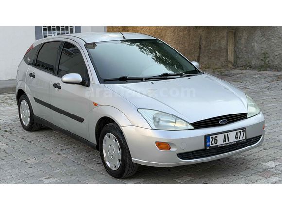 Galeriden Ford Focus 1.6 Ambiente 2000 Model Kütahya