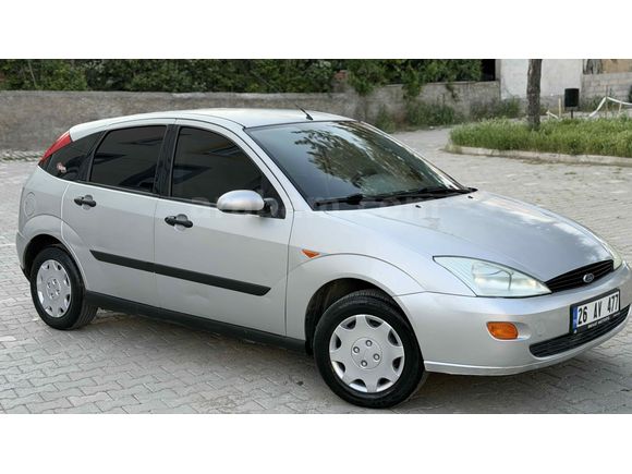 Galeriden Ford Focus 1.6 Ambiente 2000 Model Kütahya
