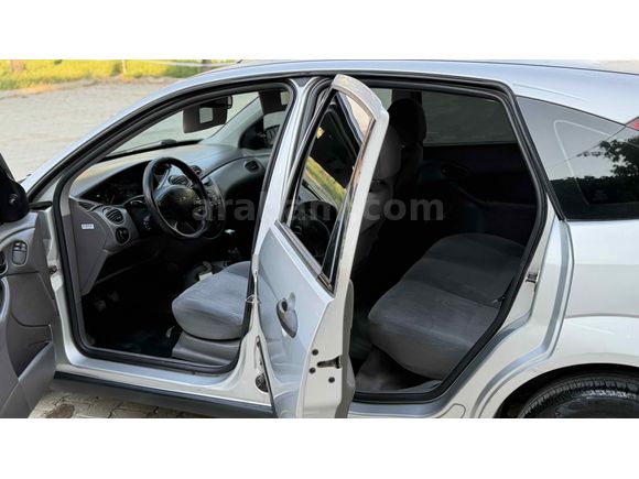Galeriden Ford Focus 1.6 Ambiente 2000 Model Kütahya
