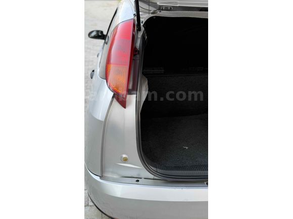 Galeriden Ford Focus 1.6 Ambiente 2000 Model Kütahya
