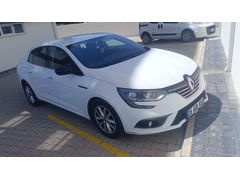 Sahibinden Renault Megane 1.5 dCi Touch 2018 Model Otomatik 143.000 km Değişensiz