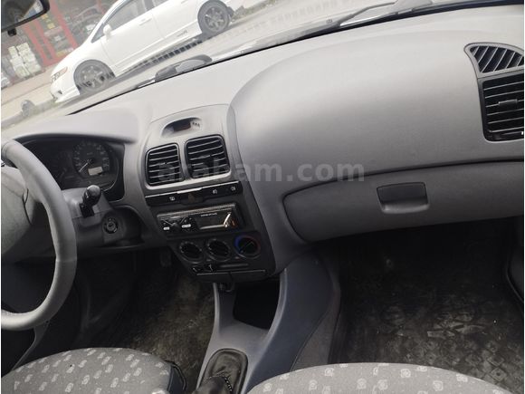 Sahibinden Hyundai Accent 1.3 Admire 2006 Model