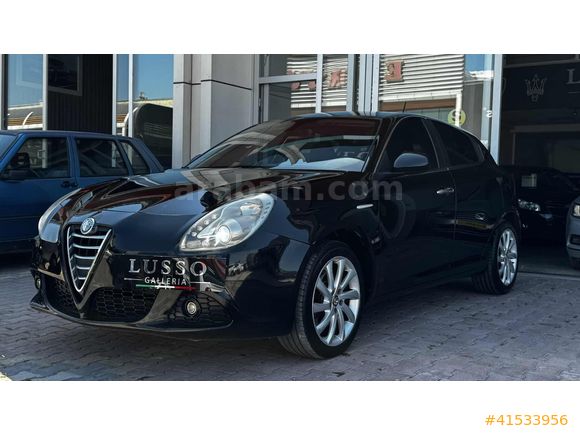 HATASIZ,DEĞİŞENSİZ bakımları yeni,otomatik Alfa Romeo