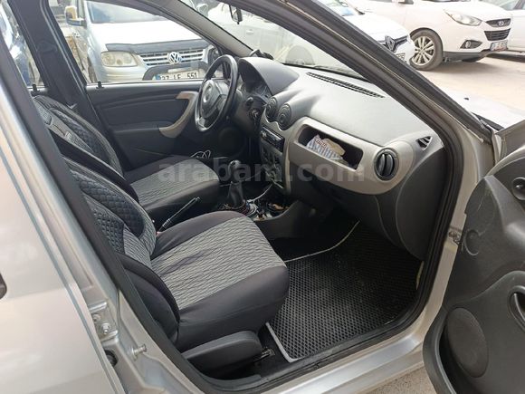 Sahibinden Dacia Logan 1.4 Black Line 2010 Model