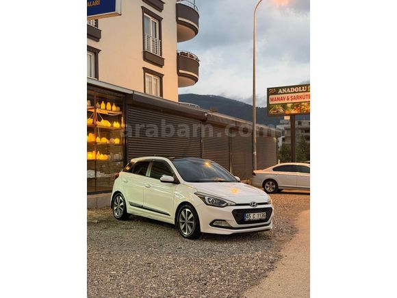 Sahibinden Hyundai i20 1.2 MPI Elite 2015 Model 
