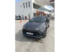 Sahibinden Toyota C-HR 1.8 Hybrid Passion 2024 Model 