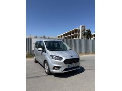 Sahibinden Ford Tourneo Courier 1.5 EcoBlue Deluxe 2023 Model 